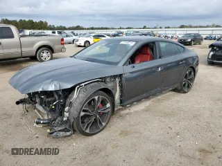 2023 Audi S5 Sportback Premium Plus z VIN WAUC4CF51PA050350, wystawiony jako Copart lot #77148214 z przebiegiem 32 237 mil mil oraz Szkoda całkowita • Salvage title. Historia ofert i sprzedaży dostępna na DreamBid. Obrazek 1.