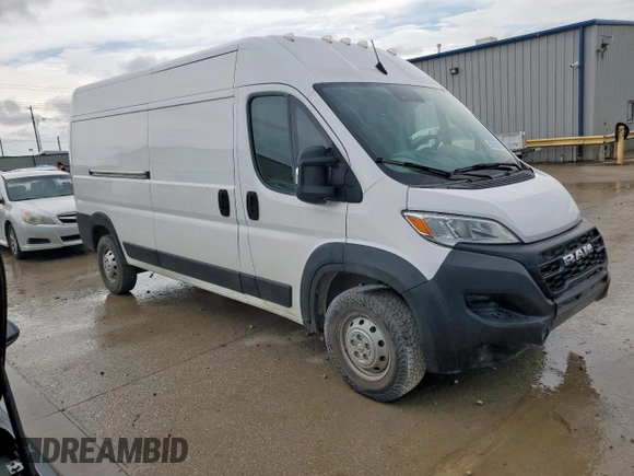 2023 Ram ProMaster Cargo with VIN 3C6LRVDG8PE506207, listed as a Copart auction lot 53910875 with 33,889 mi miles and Salvage Title. Bid and sale history available at carsss.com. Image 4.