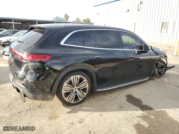 2023 Mercedes-Benz EQS with VIN 4JGDM2DB4PA003058, listed as a Copart auction lot 82174743 with 0 mi miles. Bid and sale history available at carsss.com. Image 3.