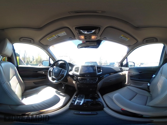 2016 Honda Pilot Touring with VIN 5FNYF6H9XGB005516, listed as a IAAI auction lot 41975049 with 85,217 mi miles. Bid and sale history available at carsss.com. Image 21.
