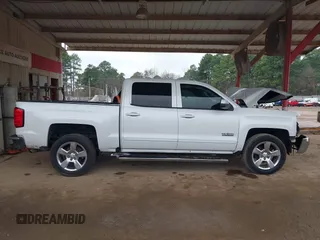 2018 Chevrolet Silverado 1500 LT with VIN 3GCPCREC8JG203874, listed as a IAAI auction lot 41585596 with Not Provided miles. Bid and sale history available at carsss.com. Image 13.