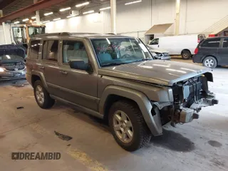 2007 Jeep Commander Sport with VIN 1J8HG48K77C633902, listed as a IAAI auction lot 41669892 with 147,651 mi miles. Bid and sale history available at carsss.com. Image 1.