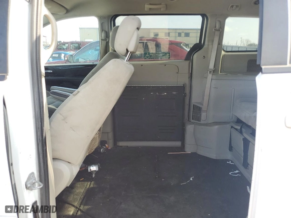 2016 Dodge Grand Caravan SXT with VIN 2C4RDGCG6GR396643, listed as a Copart auction lot 43816165 with 96,588 mi miles and Salvage Title. Bid and sale history available at carsss.com. Image 11.