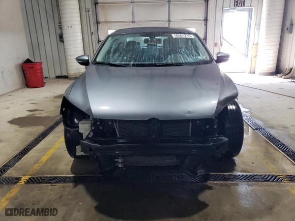 2012 Volkswagen Passat SE with VIN 1VWBP7A37CC006674, listed as a Copart auction lot 50501215 with 118,886 mi miles and Salvage Title. Bid and sale history available at carsss.com. Image 5.