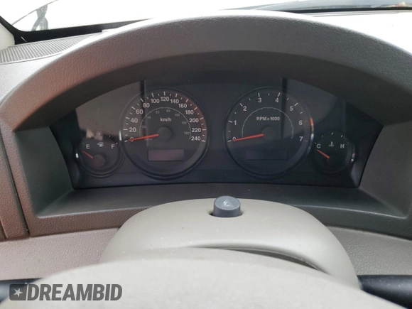 2005 Jeep Grand Cherokee Laredo с VIN 1J8HR48N85C586137, выставлен на аукционе Copart как лот 60071895 с пробегом Не указан миль и Чистый • Clean title. История ставок и продаж доступна на DreamBid. Изображение 9.