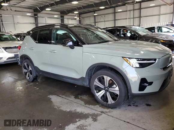 2023 Volvo XC40 Plus с VIN YV4ED3UW5P2060944, выставлен на аукционе Copart как лот 68269834 с пробегом 13 400 миль миль и Списание • Salvage title. История ставок и продаж доступна на DreamBid. Изображение 4.