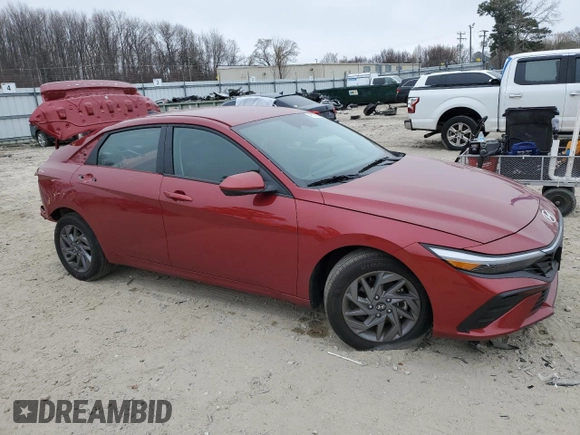 2024 Hyundai Elantra SEL z VIN KMHLM4DG8RU733639, wystawiony jako Copart lot #48573805 z przebiegiem 8 128 mil mil oraz Szkoda całkowita • Salvage title. Historia ofert i sprzedaży dostępna na DreamBid. Obrazek 4.