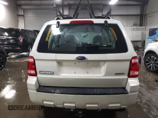 2008 Ford Escape XLS с VIN 1FMCU92Z78KB00951, выставлен на аукционе Copart как лот 42512745 с пробегом 148 569 миль миль и Списание • Salvage title. История ставок и продаж доступна на DreamBid. Изображение 6.