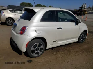 2014 FIAT 500e with VIN 3C3CFFGE0ET173032, listed as a Copart auction lot 60730574 with 120,996 mi miles and Salvage Title. Bid and sale history available at carsss.com. Image 3.