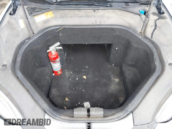 2014 Tesla Model S 60 with VIN 5YJSA1H16EFP32585, listed as a IAAI auction lot 42068925 with 119,561 mi miles and . Bid and sale history available at DreamBid. Image 10.