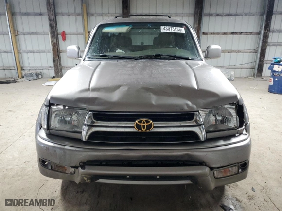 2002 Toyota 4Runner Limited with VIN JT3GN87R520240168, listed as a Copart auction lot 43073435 with 171,974 mi miles and Clean Title. Bid and sale history available at carsss.com. Image 5.