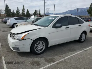 2009 Ford Focus SE with VIN 1FAHP35N89W160681, listed as a Copart auction lot 46862285 with 105,660 mi miles and Salvage Title. Bid and sale history available at carsss.com. Image 1.