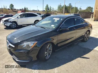 2019 Mercedes-Benz CLA 250 z VIN WDDSJ4GB8KN756109, wystawiony jako Copart lot #49554655 z przebiegiem 67 329 mil mil oraz Szkoda całkowita • Salvage title. Historia ofert i sprzedaży dostępna na DreamBid. Obrazek 1.