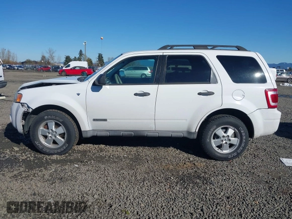 2008 Ford Escape XLT with VIN 1FMCU93178KA09476, listed as a IAAI auction lot 41556200 with 190,149 mi miles. Bid and sale history available at carsss.com. Image 14.