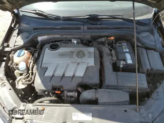 2013 Volkswagen Jetta TDI w/Premium с VIN 3VWLL7AJ2DM203752, выставлен на аукционе Copart как лот 52490645 с пробегом 189 888 миль миль и Чистый • Clean title. История ставок и продаж доступна на DreamBid. Изображение 11.
