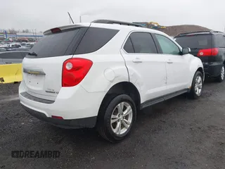 2015 Chevrolet Equinox LT with VIN 2GNALBEK2F6298012, listed as a IAAI auction lot 41960936 with 105,617 mi miles. Bid and sale history available at carsss.com. Image 4.