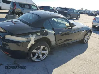 2015 BMW Z4 sDrive28i with VIN WBALL5C54FP557726, listed as a Copart auction lot 87249074 with 64,856 mi miles and Salvage Title. Bid and sale history available at carsss.com. Image 3.