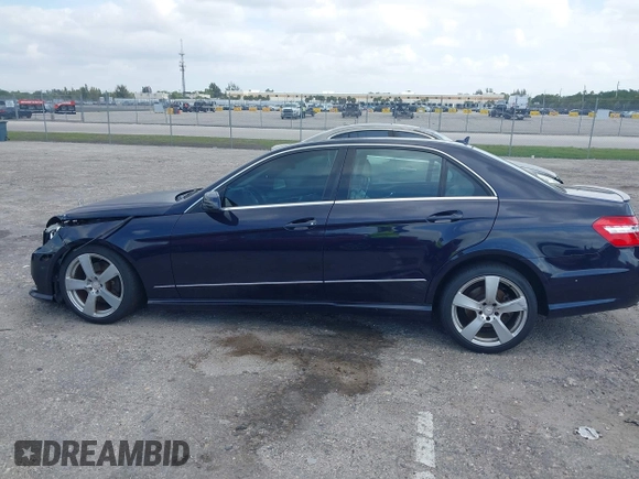 2010 Mercedes-Benz E 350 Luxury with VIN WDDHF5GB8AA083734, listed as a IAAI auction lot 42084306 with 141,838 mi miles and . Bid and sale history available at carsss.com. Image 15.