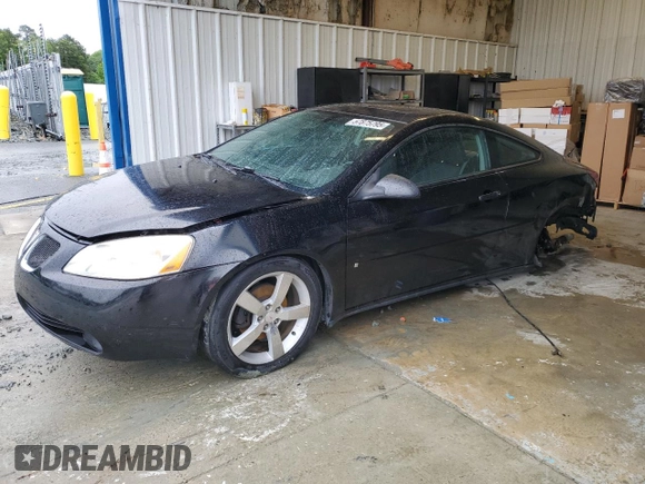 2006 Pontiac G6 GT z VIN 1G2ZH158864139383, wystawiony jako Copart lot #57875795 z przebiegiem 241 750 mil mil oraz Szkoda całkowita • Salvage title. Historia ofert i sprzedaży dostępna na DreamBid. Obrazek 1.