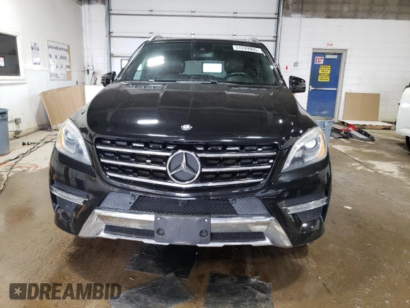 2014 Mercedes-Benz M 550 with VIN 4JGDA7DB6EA324621, listed as a Copart auction lot 51249965 with 147,656 mi miles and Clean title. Bid and sale history available at DreamBid. Image 5.
