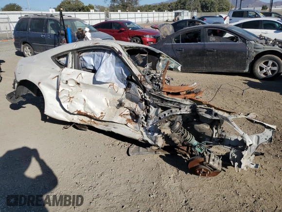 2018 Toyota 86 z VIN JF1ZNAA10J8700700, wystawiony jako Copart lot #85769944 z przebiegiem Nie podano mil oraz Nie do naprawy • Non repairable. Historia ofert i sprzedaży dostępna na DreamBid. Obrazek 4.