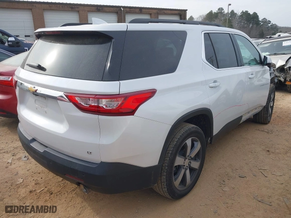 2021 Chevrolet Traverse LT Leather with VIN 1GNERHKW8MJ105162, listed as a IAAI auction lot 41437189 with 72,722 mi miles. Bid and sale history available at carsss.com. Image 4.