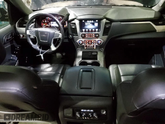 2015 GMC Yukon XL SLT with VIN 1GKS2HKC8FR259613, listed as a Copart auction lot 45114745 with 108,995 mi miles and Clean Title. Bid and sale history available at carsss.com. Image 8.