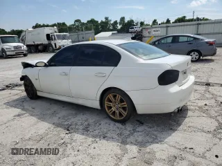2008 BMW 3 Series 328xi z VIN WBAVC93578K042039, wystawiony jako Copart lot #63218255 z przebiegiem Nie podano mil oraz Szkoda całkowita • Salvage title. Historia ofert i sprzedaży dostępna na DreamBid. Obrazek 2.