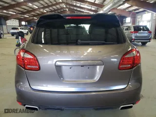 2013 Porsche Cayenne with VIN WP1AA2A29DLA11529, listed as a Copart auction lot 49970825 with 72,111 mi miles and Clean Title. Bid and sale history available at carsss.com. Image 6.