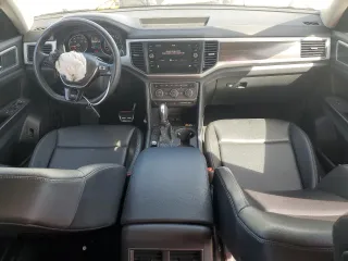 2019 Volkswagen Atlas SE z VIN 1V2XR2CA6KC608609, wystawiony jako Copart lot #50604625 z przebiegiem 56 778 mil mil oraz Szkoda całkowita • Salvage title. Historia ofert i sprzedaży dostępna na DreamBid. Obrazek 8.