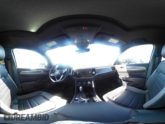 2020 Volkswagen Atlas SEL Premium z VIN 1V2NE2CA0LC224717, wystawiony jako IAAI lot #42151750 z przebiegiem 47 544 mil mil oraz . Historia ofert i sprzedaży dostępna na DreamBid. Obrazek 19.