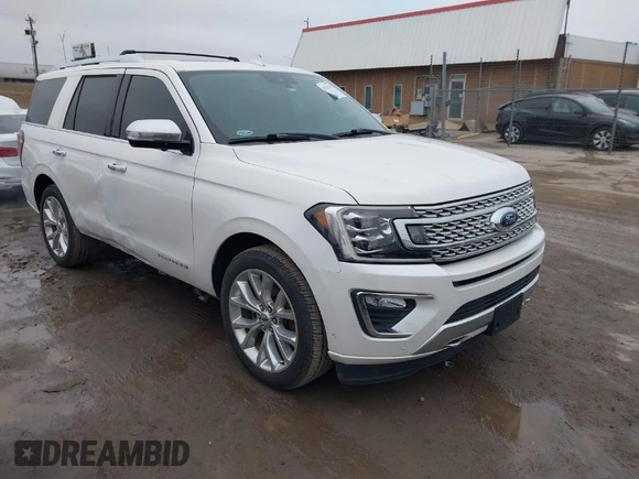 2018 Ford Expedition Platinum with VIN 1FMJU1MT8JEA07636, listed as a IAAI auction lot 41437297 with 100,730 mi miles. Bid and sale history available at carsss.com. Image 1.