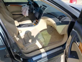 2005 Acura TL with VIN 19UUA66265A038281, listed as a IAAI auction lot 41520682 with 244,290 mi miles. Bid and sale history available at carsss.com. Image 5.