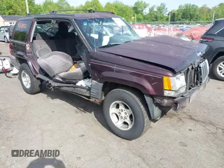 1998 Jeep Grand Cherokee Laredo с VIN 1J4GZ58S1WC103355, выставлен на аукционе IAAI как лот 42128472 с пробегом Не указан миль и . История ставок и продаж доступна на DreamBid. Изображение 1.