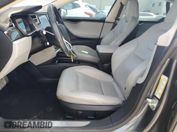2016 Tesla Model S 70 with VIN 5YJSA1E17GF121312, listed as a Copart auction lot 44736965 with 116,661 mi miles and Salvage title. Bid and sale history available at DreamBid. Image 7.