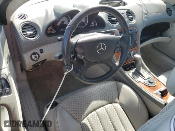 2004 Mercedes-Benz SL 55/63 AMG z VIN WDBSK74F84F074052, wystawiony jako Copart lot #75104024 z przebiegiem Nie podano mil oraz Szkoda całkowita • Salvage title. Historia ofert i sprzedaży dostępna na DreamBid. Obrazek 8.