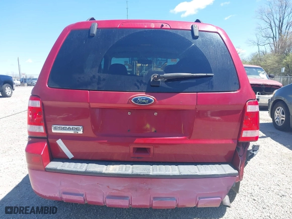 2010 Ford Escape XLT with VIN 1FMCU0D75AKB11394, listed as a IAAI auction lot 42037996 with 150,815 mi miles. Bid and sale history available at carsss.com. Image 16.