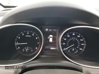 2017 Hyundai Santa Fe 2.4L with VIN 5NMZUDLB5HH021650, listed as a Copart auction lot 49722425 with 99,982 mi miles and Salvage title. Bid and sale history available at DreamBid. Image 9.