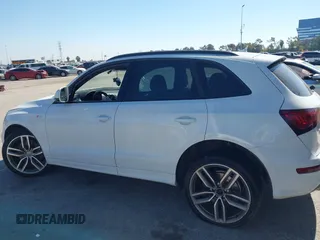 2015 Audi SQ5 Premium Plus with VIN WA1CGAFP9FA145649, listed as a IAAI auction lot 41670312 with 1 mi miles. Bid and sale history available at carsss.com. Image 14.