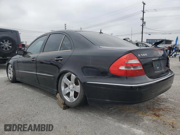 2003 Mercedes-Benz E 500 z VIN WDBUF70J63A290744, wystawiony jako Copart lot #58621995 z przebiegiem 124 631 mil mil oraz Czysty tytuł • Clean title. Historia ofert i sprzedaży dostępna na DreamBid. Obrazek 2.