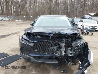 2025 Mazda CX-30 S Preferred with VIN 3MVDMBCMXSM752383, listed as a IAAI auction lot 41555027 with 785 mi miles and . Bid and sale history available at DreamBid. Image 12.