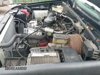 1998 Chevrolet Silverado 1500 с VIN 1GCEK14M4WZ211239, выставлен на аукционе IAAI как лот 42902164 с пробегом 163 137 миль миль и . История ставок и продаж доступна на DreamBid. Изображение 19.