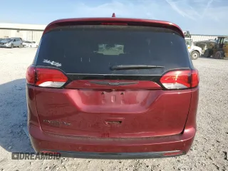 2018 Chrysler Pacifica Touring L with VIN 2C4RC1BG7JR332720, listed as a Copart auction lot 53940265 with 58,523 mi miles and Salvage Title. Bid and sale history available at DreamBid. Image 6.