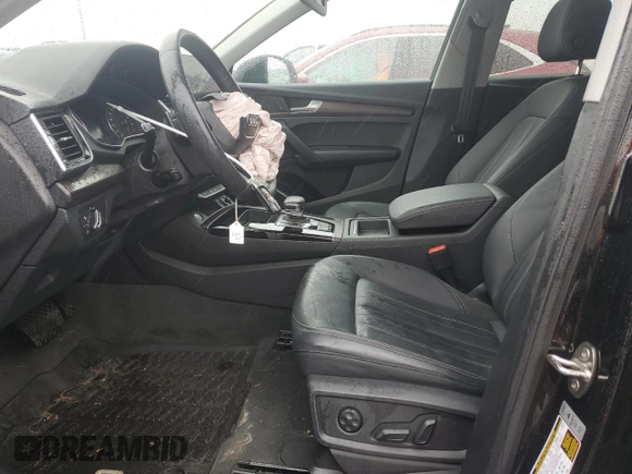 2021 Audi Q5 Premium z VIN WA1AAAFY8M2089521, wystawiony jako Copart lot #56720575 z przebiegiem 40 880 mil mil oraz Czysty tytuł • Clean title. Historia ofert i sprzedaży dostępna na DreamBid. Obrazek 7.