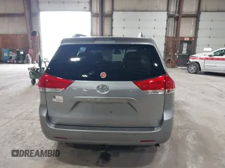 2013 Toyota Sienna XLE AAS with VIN 5TDYK3DC5DS363822, listed as a IAAI auction lot 42019598 with 74,508 mi miles. Bid and sale history available at carsss.com. Image 16.
