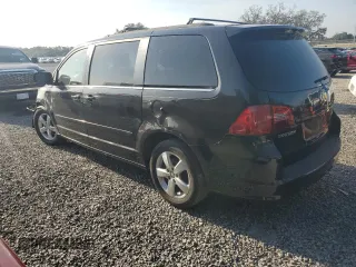2011 Volkswagen Routan SE с VIN 2V4RW3DG8BR622116, выставлен на аукционе Copart как лот 58756365 с пробегом 153 945 миль миль и Списание • Salvage title. История ставок и продаж доступна на DreamBid. Изображение 2.