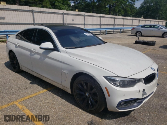 2018 BMW 4 Series 430i with VIN WBA4J1C5XJBG78854, listed as a Copart auction lot 62594495 with 124,105 mi miles and Clean title. Bid and sale history available at DreamBid. Image 4.