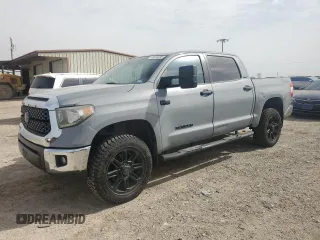 2019 Toyota Tundra 2WD SR5 with VIN 5TFEY5F1XKX254756, listed as a Copart auction lot 48018035 with 146,803 mi miles and Salvage Title. Bid and sale history available at carsss.com. Image 1.