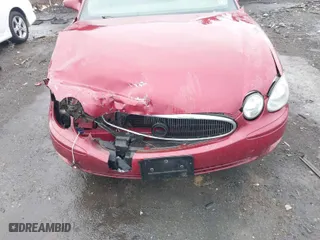 2006 Buick LaCrosse CX with VIN 2G4WC582261168493, listed as a IAAI auction lot 41044686 with 198,406 mi miles. Bid and sale history available at carsss.com. Image 6.