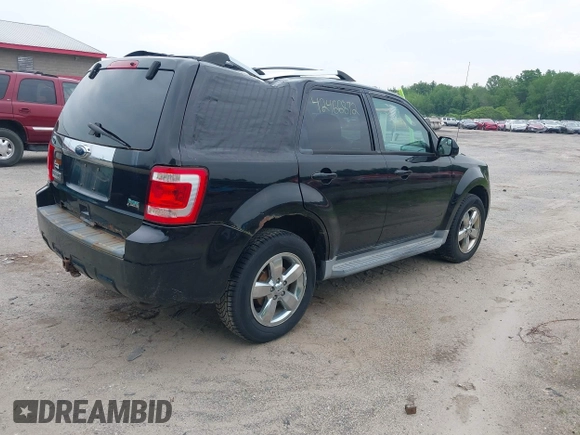 2010 Ford Escape Limited с VIN 1FMCU9EG4AKD09015, выставлен на аукционе IAAI как лот 42466872 с пробегом 146 824 миль миль и . История ставок и продаж доступна на DreamBid. Изображение 4.
